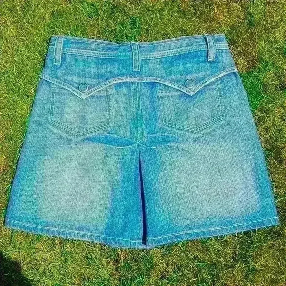 Y2K BCBGirls denim skirt size 2 - Picture 2 of 16